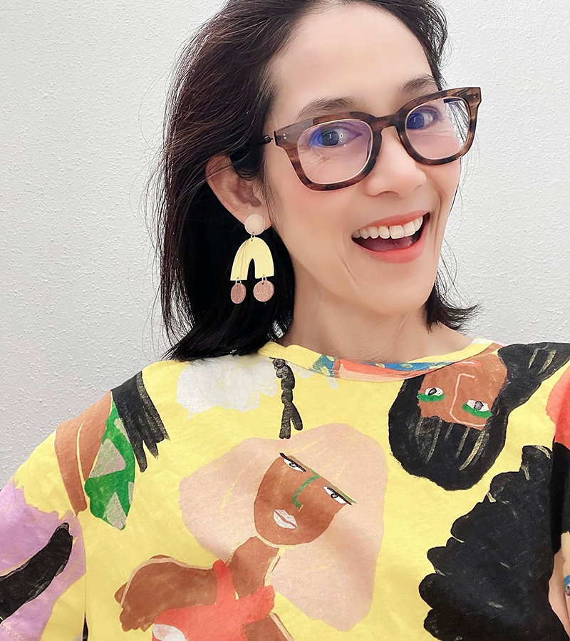 อุ้ม สิริยากร