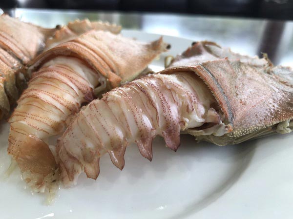 กั้งนึ่ง