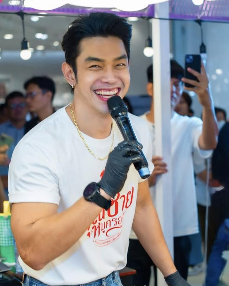 อาร์ต พศุตม์ เจอดราม่า ไปงานศพ แต่ลงรูปหน้ายิ้ม