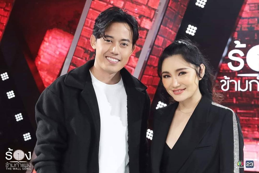 The Wall Song ร้องข้ามกำแพง