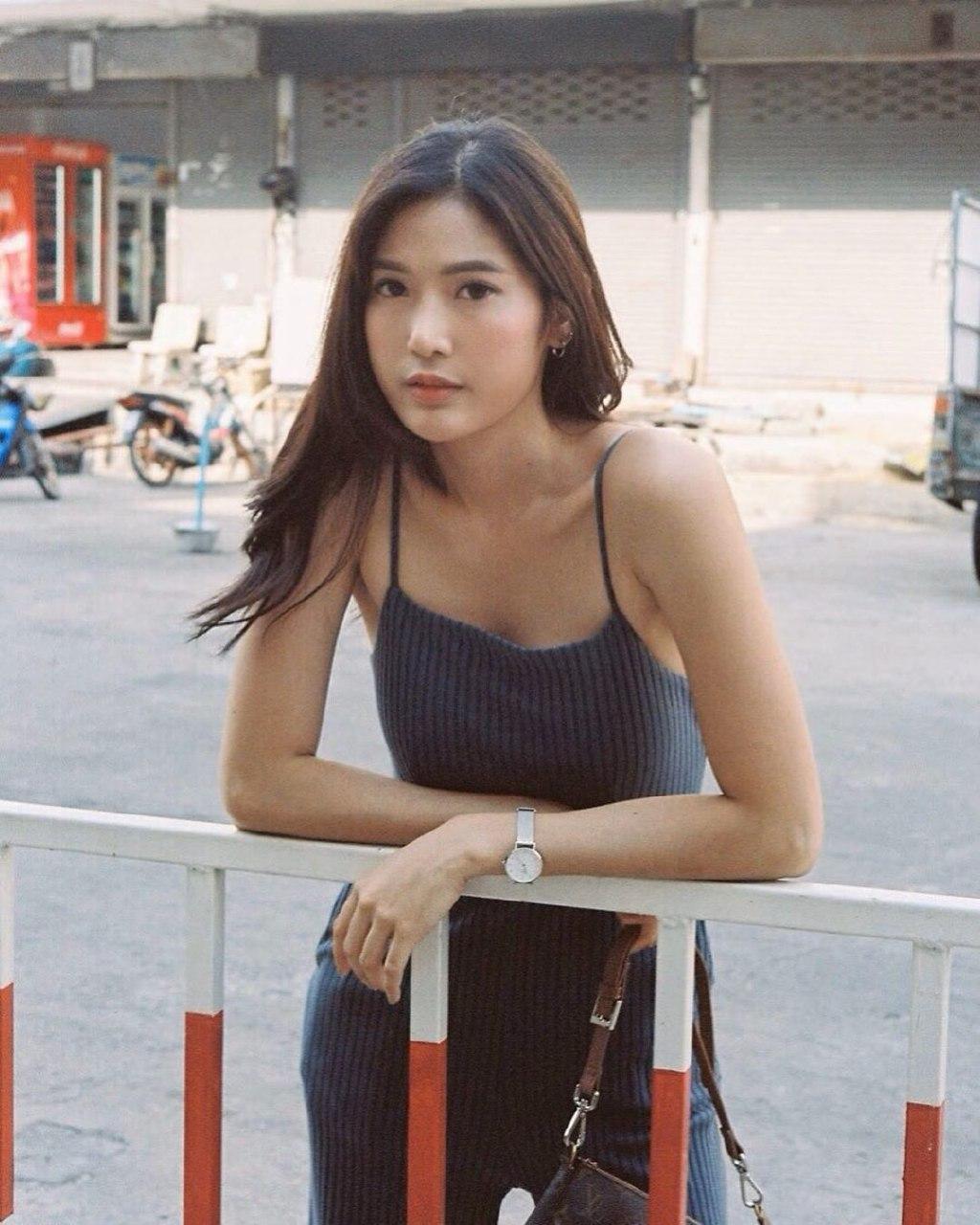 นิว วีรญา