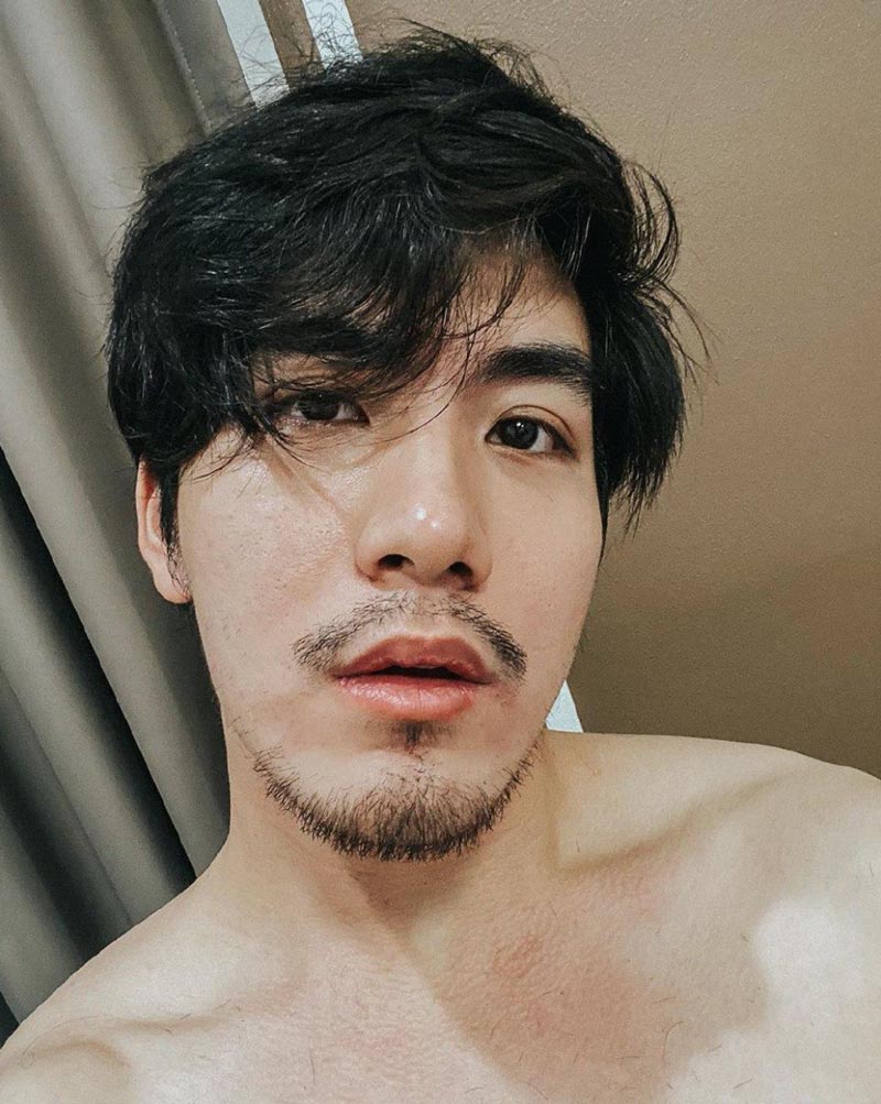 ดาราไว้หนวด