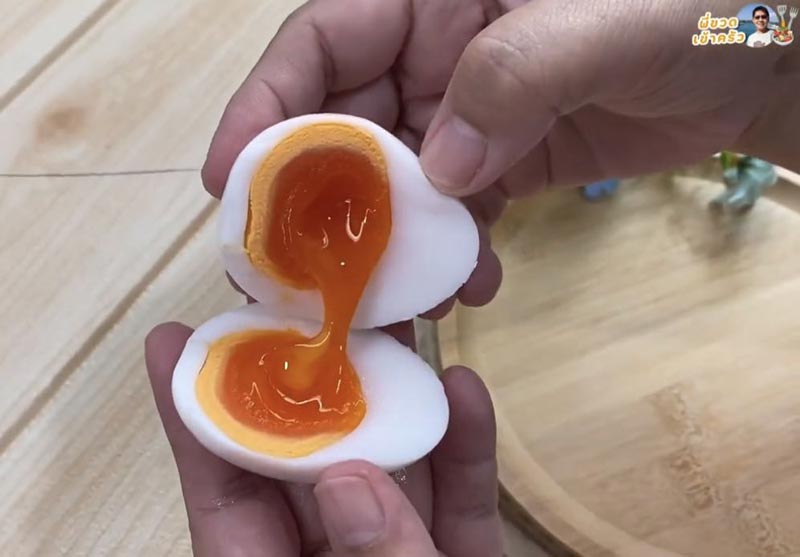 ไข่เป็ดยางมะตูม