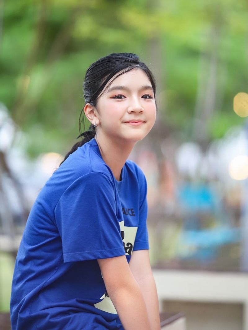 น้องมะลิ พาขวัญ
