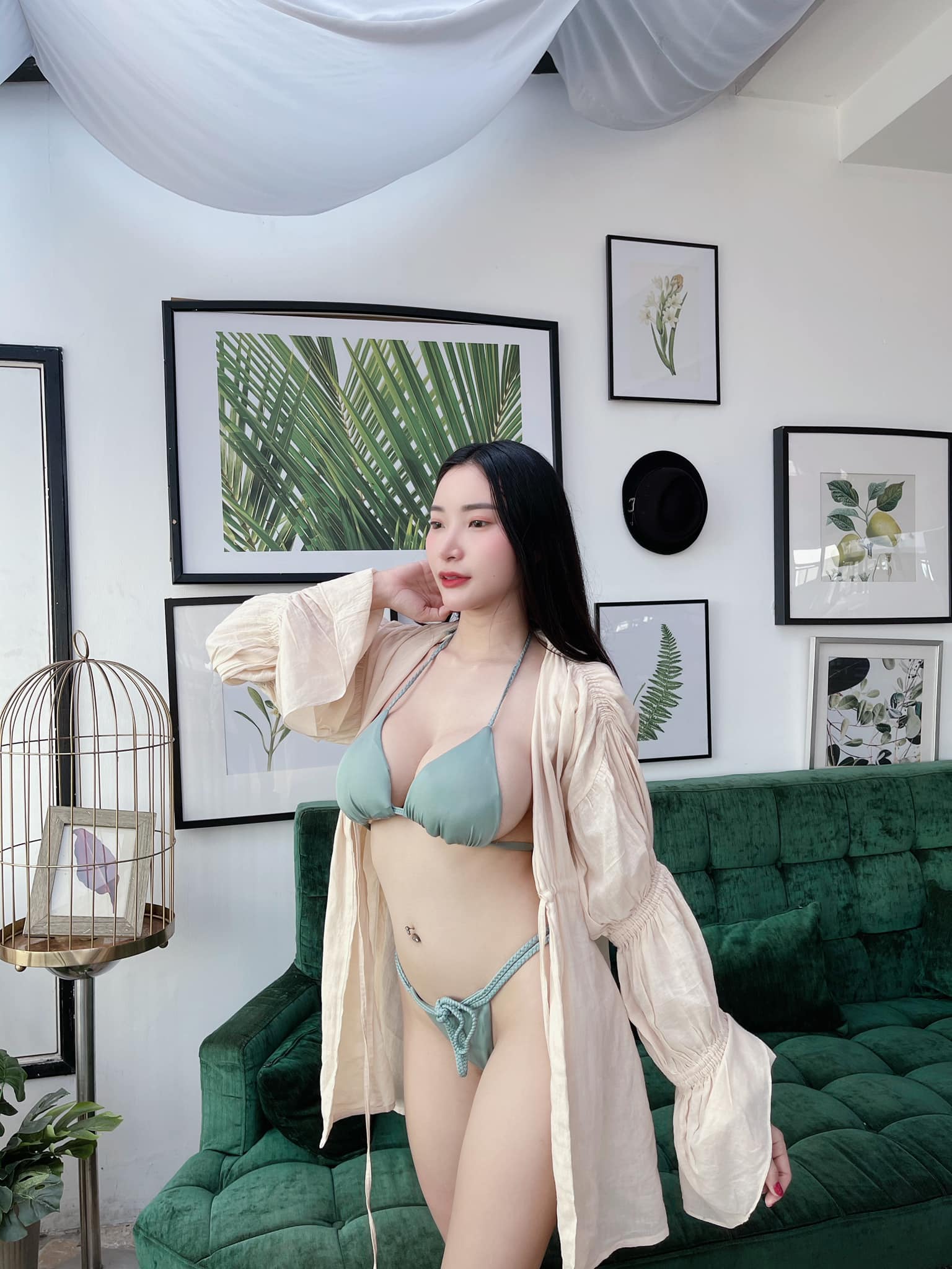 หมวยลี่ นุชนาถ