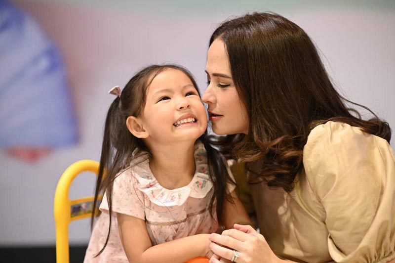 แอน อลิชา