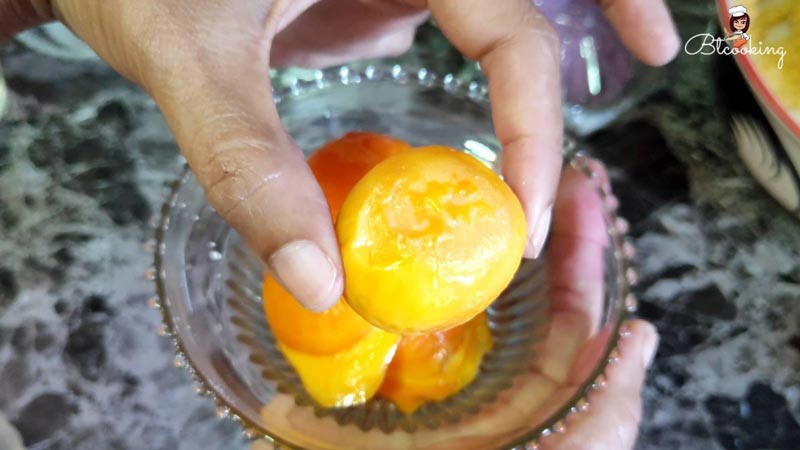 บัวลอยไข่เค็ม