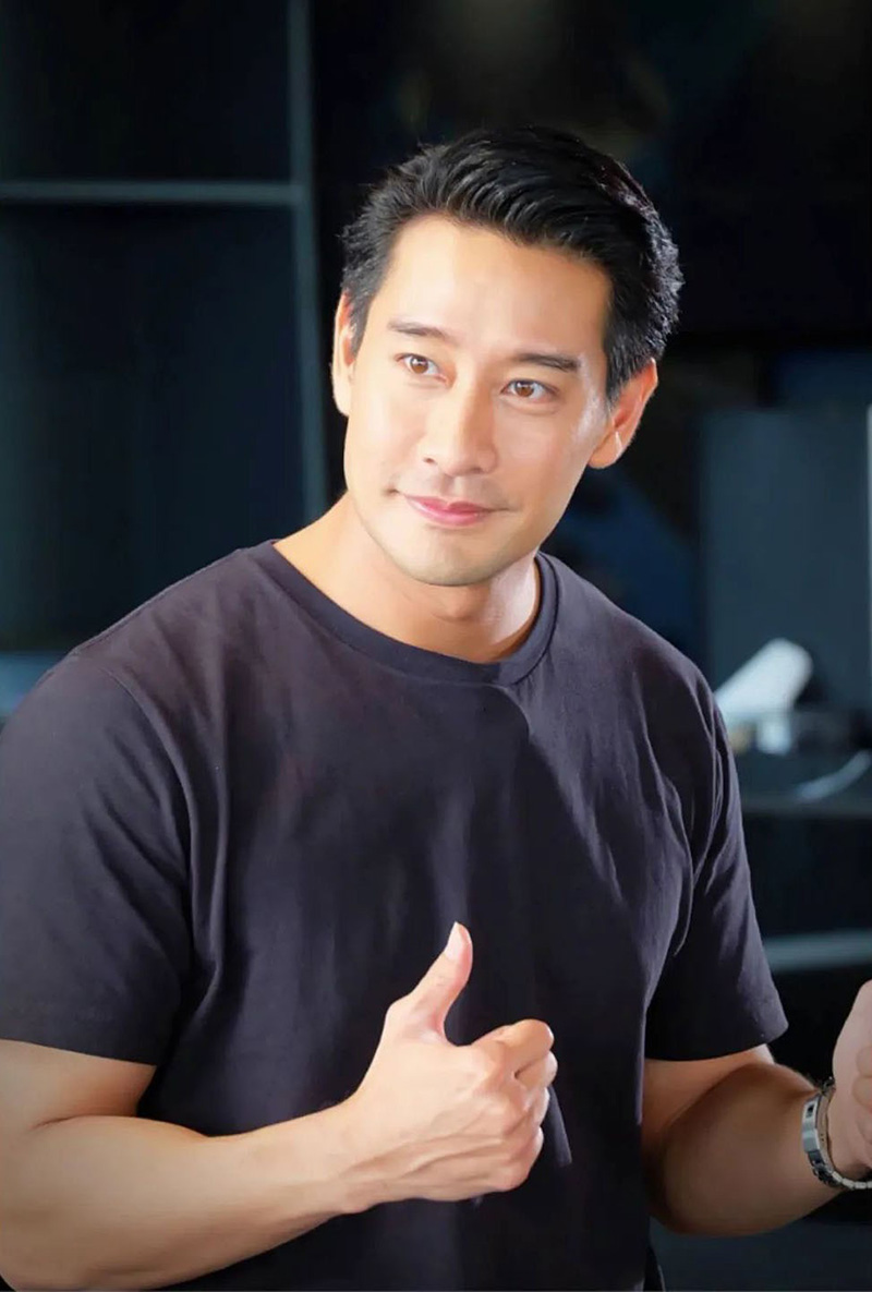 ป้อง ณวัฒน์ 