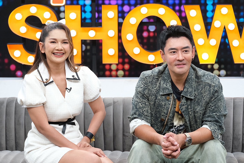 เติ้ล ธนพล ควงแฟนสาวเปิดตัวครั้งแรก