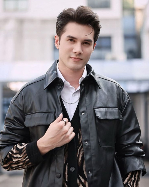 ดาราชายไทย