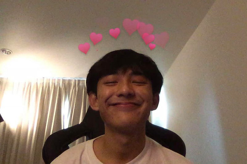 เฟิร์ส อนุวัฒน์