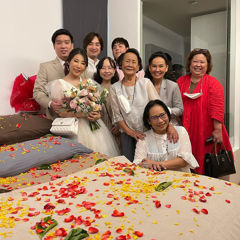 พี่ฉอด สายทิพย์ 