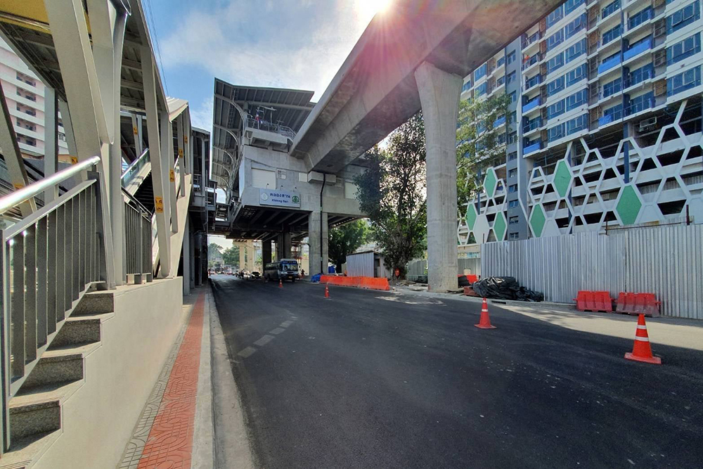 รถไฟฟ้าสายสีทอง