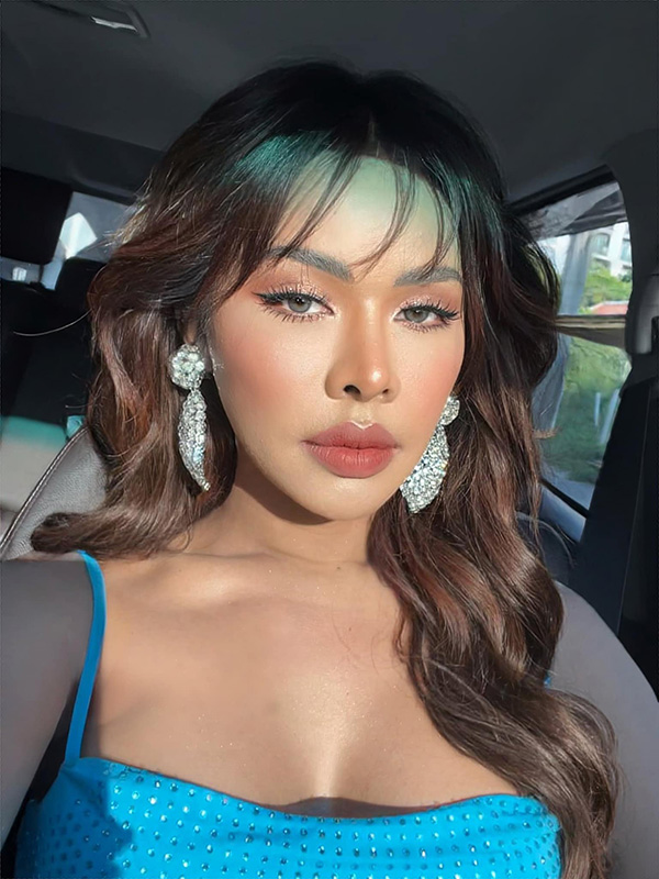 มิกซ์ เฉลิมศรี หรือ Badmixy