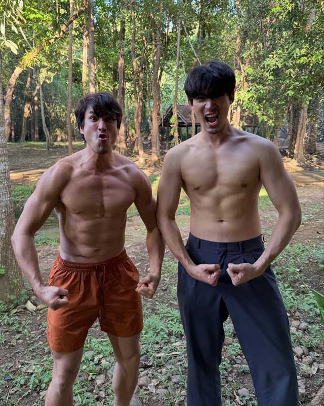 เปิดภาพ 3 หนุ่มหล่อโชว์กล้าม หลังหนังธี่หยด 3 กวาดรายได้ 400 ล้าน