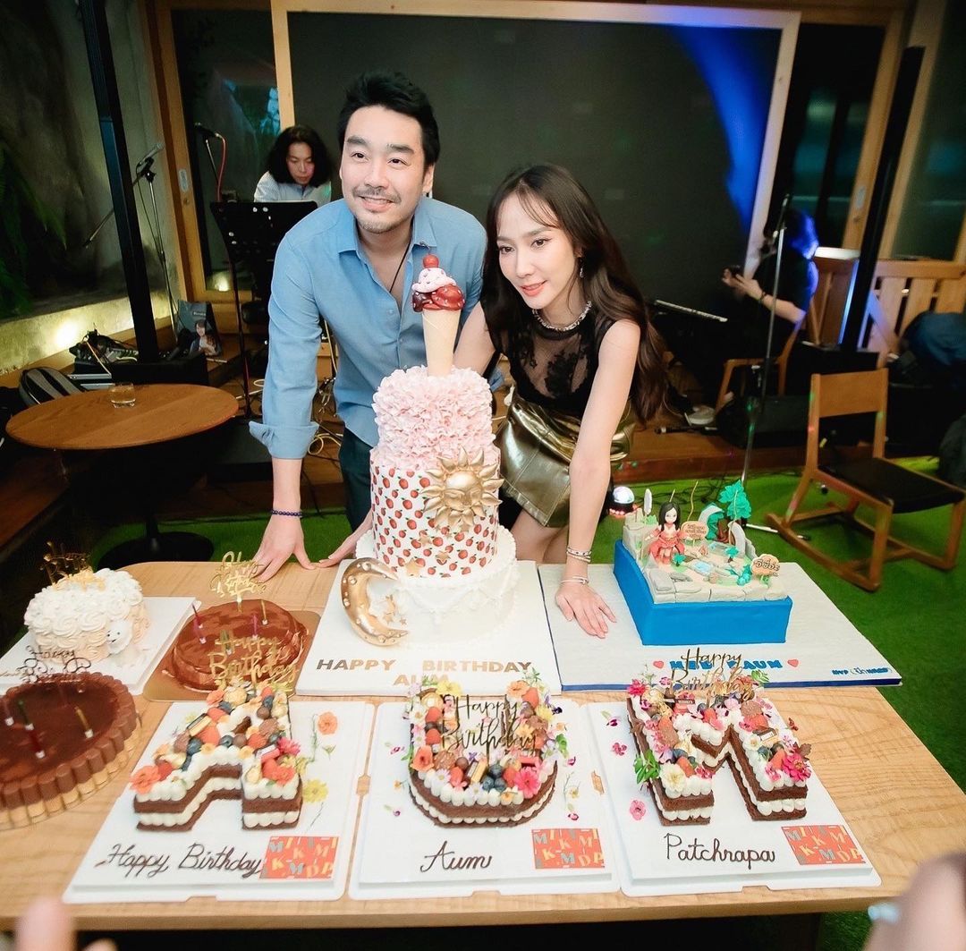 อั้ม ไฮโซพก