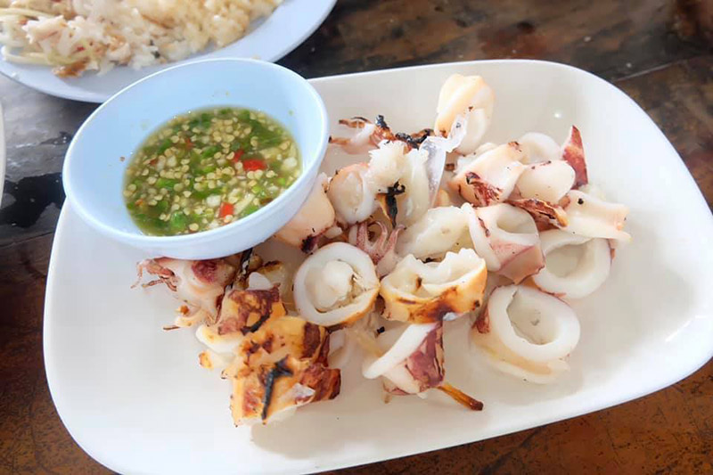 ร้านอาหารริมทะเล