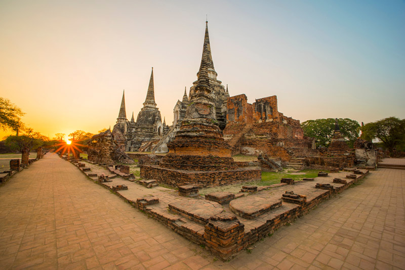 นั่งรถไฟเที่ยว