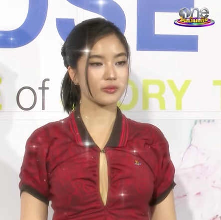 ก้อย อรัชพร