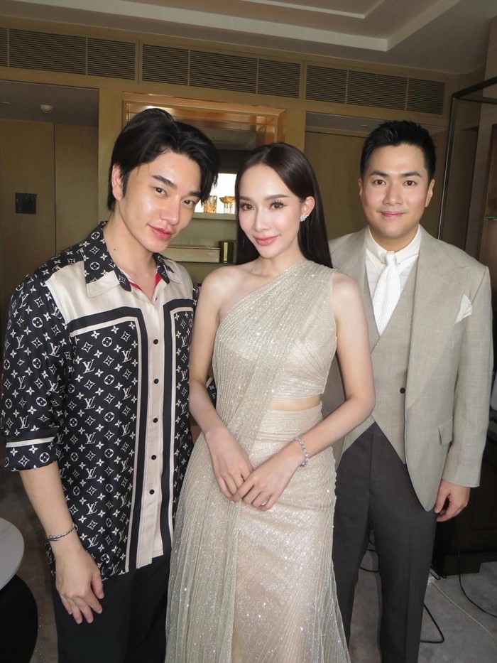 มิ้นท์ ณัฐวรา เข้าพิธีแต่งงาน ไฮโซหยัง วิธวิทย์