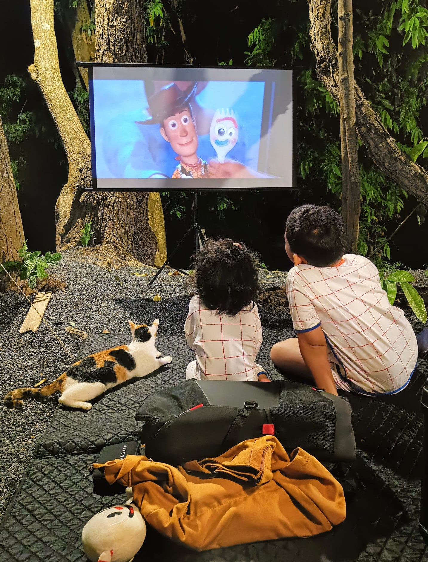 กางเต็นท์