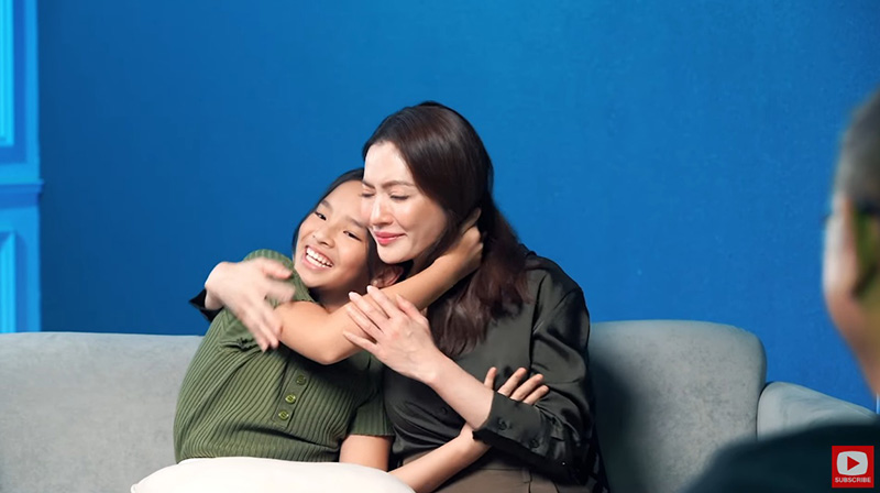 แอฟ ทักษอร กลั้นน้ำตาไม่อยู่ น้องปีใหม่ บอกหนูเชื่อในแม่ 