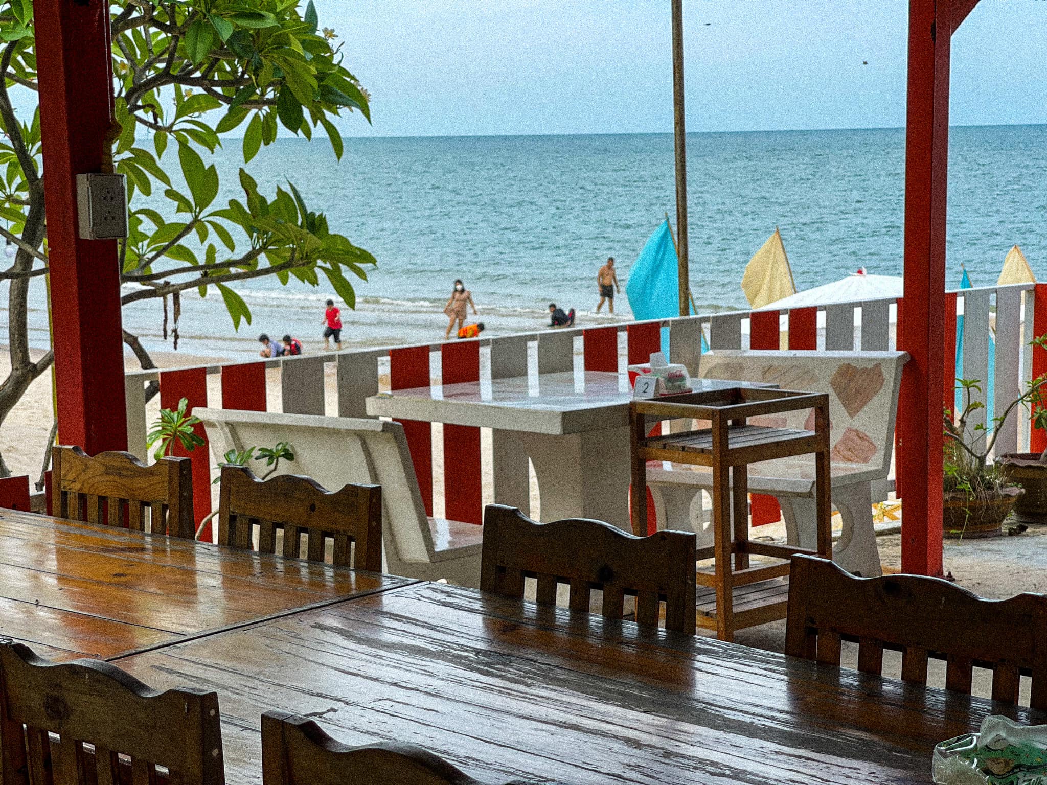 ร้านอาหารชะอำ