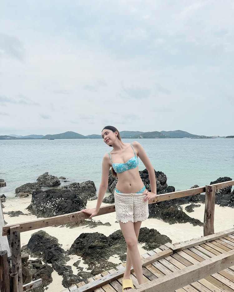 ปิ่น ชรินพร นางเอกวิก 7 สี จากธิดาวานร ยิ่งโตยิ่งแซ่บ