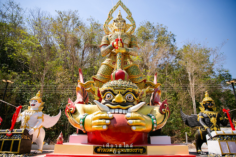 วัดเขาช่องลม