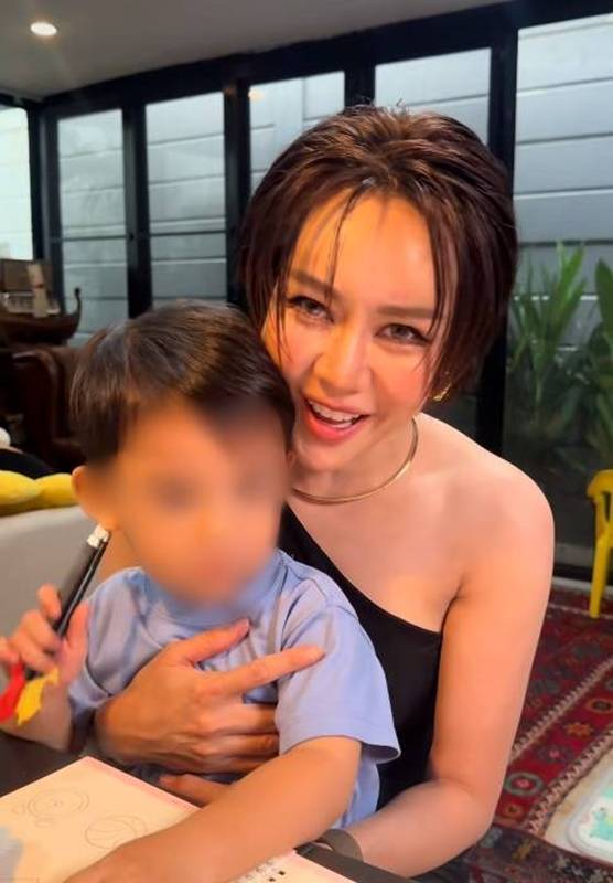 นิว นภัสสร ตัดผมสั้นในรอบ 20 ปี 