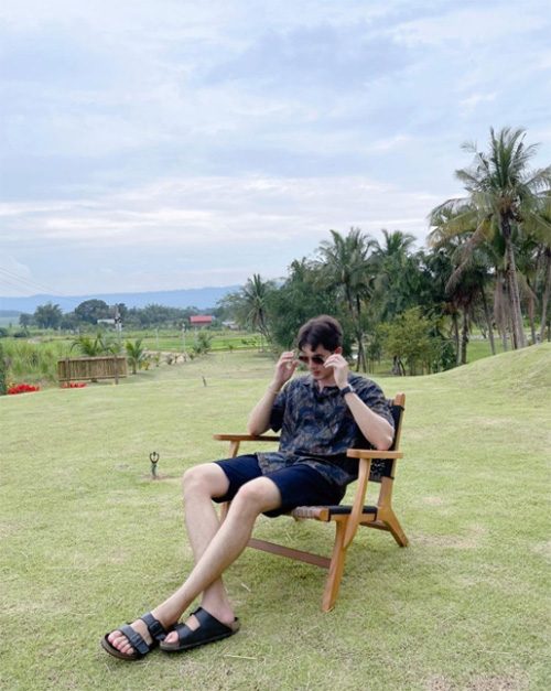 มิกค์ ชรินทร์ ชุดเล่นสงกรานต์