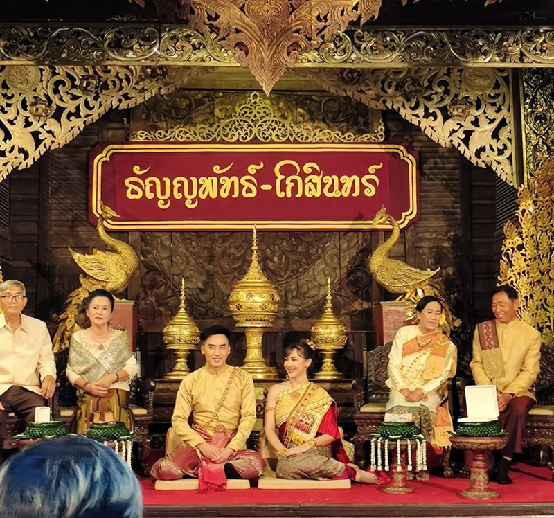 โก โกสินทร์ ควงแฟนนอกวงการ เข้าพิธีแต่งงาน