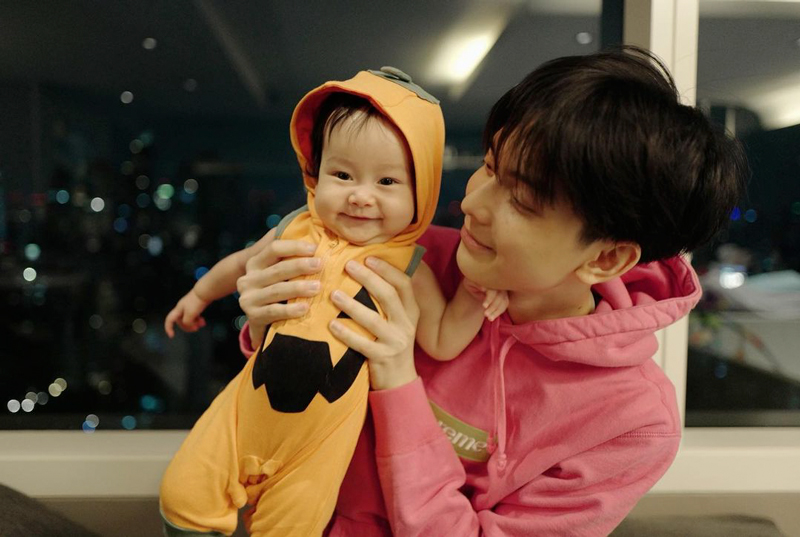 พี่อชิ น้องนาตาชา