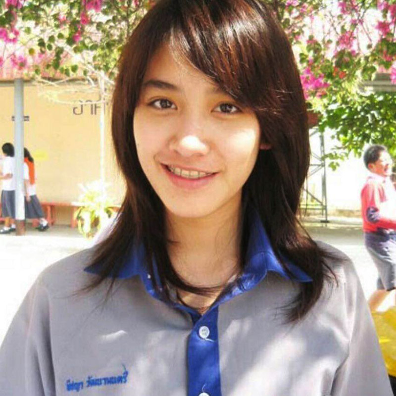 มิน พีชญา