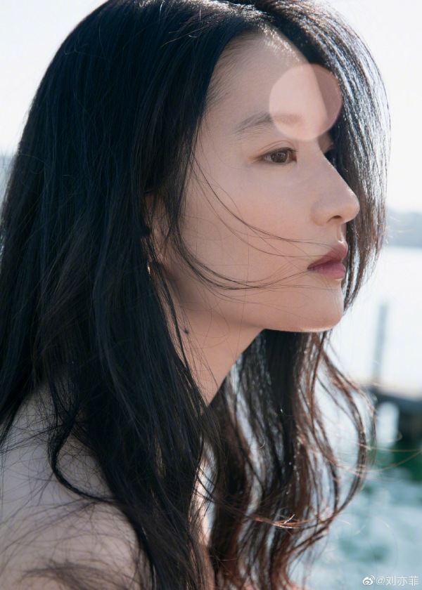 หลิวอี้เฟย liu yifei