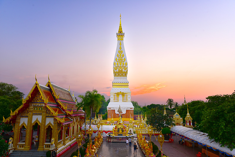 ที่เที่ยวปีใหม่ 2569 วัดพระธาตุพนมวรมหาวิหาร