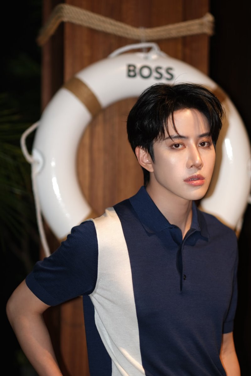 ไมค์ พิรัชต์ โพสต์ถึงใคร... สร้างภาพเก่ง ทำคนอื่นโดนด่า - เหยียบคนอื่น ให้ตัวเองสูงขึ้น !