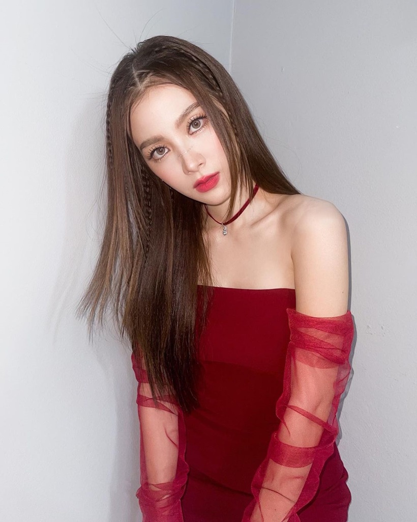 ใบเฟิร์น พิมพ์ชนก