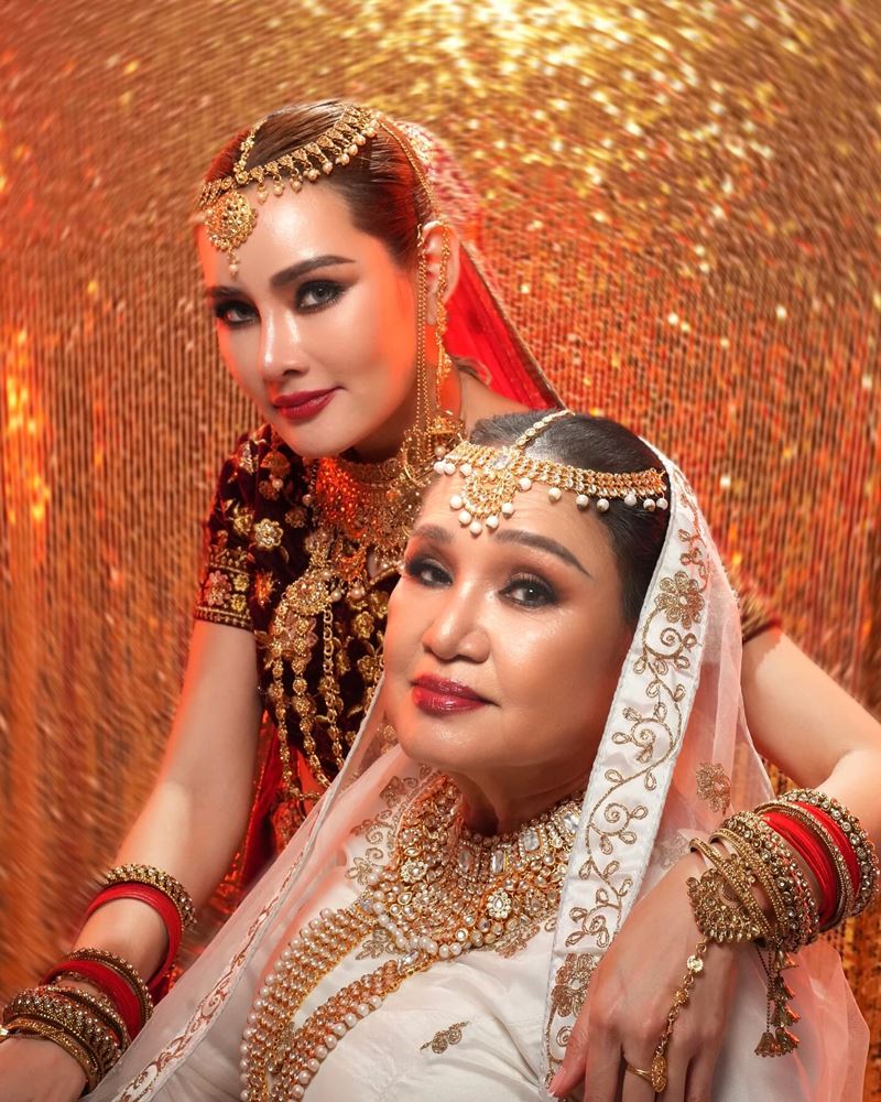 หญิง รฐา