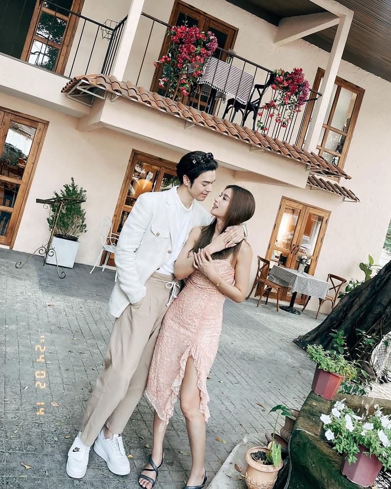 แม็กซ์ วีรคณิศร์ - วิว วรรณรท