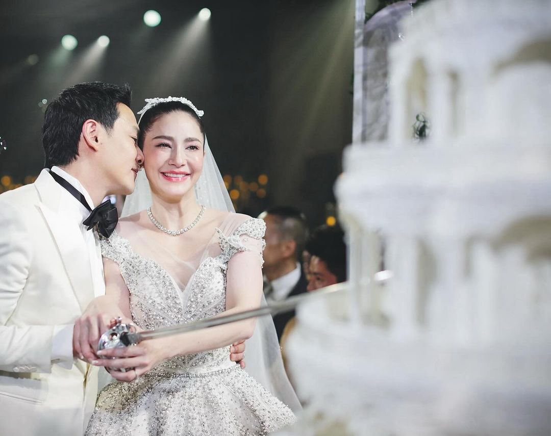 เค้กงานแต่ง นาตาลี - ฟลุค