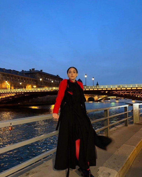 ชมพู่ อารยา