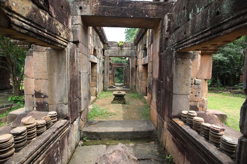 ย้อนรอยประวัติปราสาทตาเมือนธม โบราณสถานแห่งแดนอีสานใต้