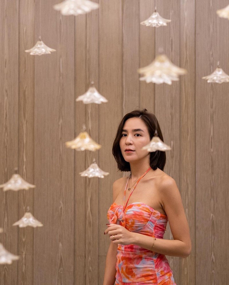 พลอย ชิดจันทร์