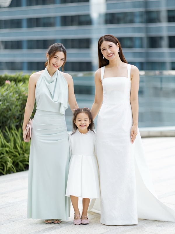 มิ้นท์ ณัฏฐา น้องสาว มิว นิษฐา เข้าพิธีแต่งงาน