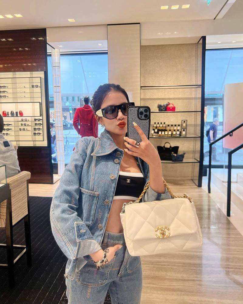 ใบเตย อาร์สยาม