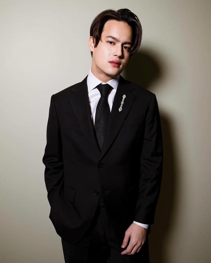 ไอซ์ พาริส