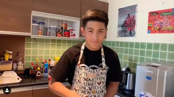 น้องแมค สิริ กระจ่างเนตร