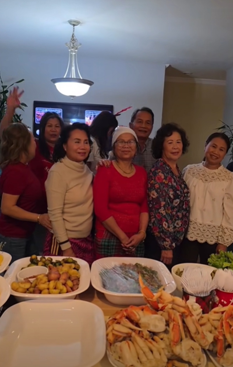 ยายหนิง