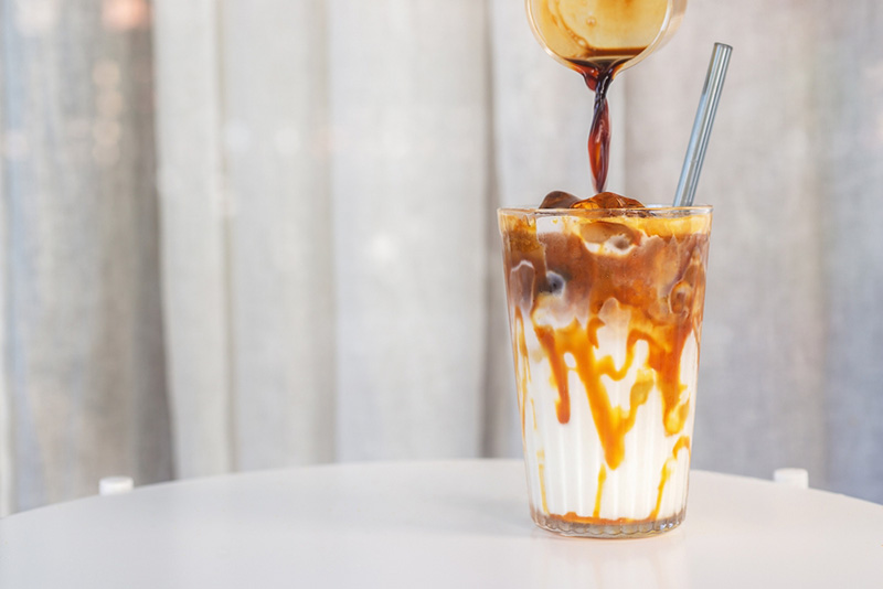 กาแฟคาราเมล มัคคิอาโตเย็น